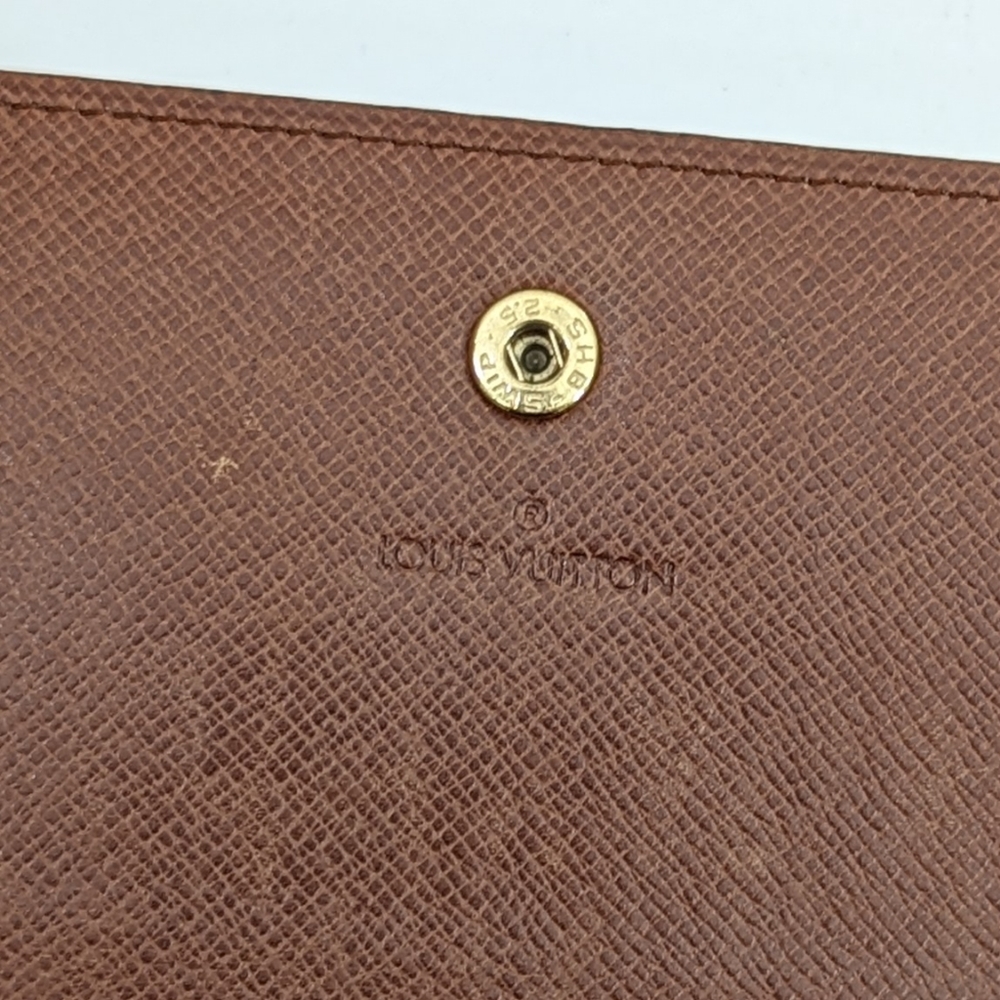 ✨ Louis Vuitton ✨ Sarah Long bifold wallet monogram converted to crossbody - Picture 5 of 14